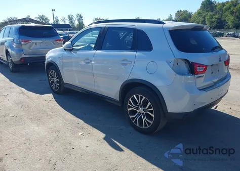 2016 Mitsubishi Outlander Sport 2.4 Sel z USA, uszkodzony, nr VIN JA4AP4AW7GZ029795